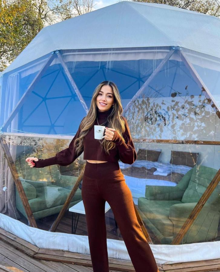 ספנג'ה Phalesia Glamping Otel מראה חיצוני תמונה