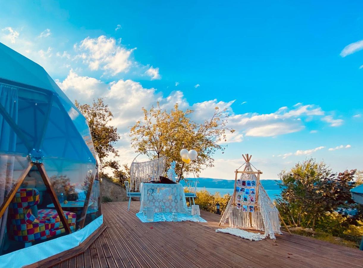 ספנג'ה Phalesia Glamping Otel מראה חיצוני תמונה